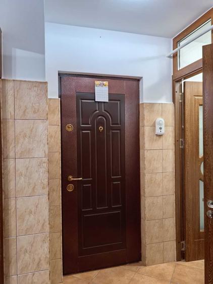 Garsonieră decomandată în Mihai Bravu