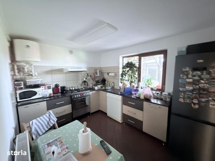 Casa renovata in oras str.Cismelei - 9