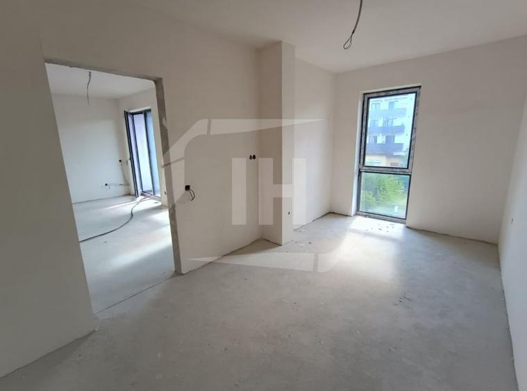 Apartament cu 2 camere semidecomandat în Mărăști