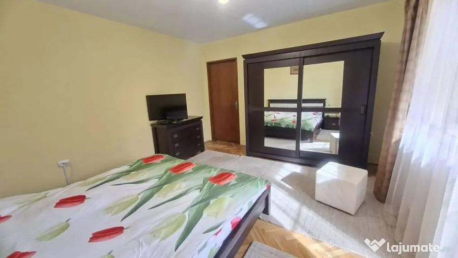 Casă cu 4 camere cu Teren 271 Mp în Central