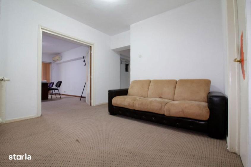 Apartament cu 4 camere, mobilat în Unirii