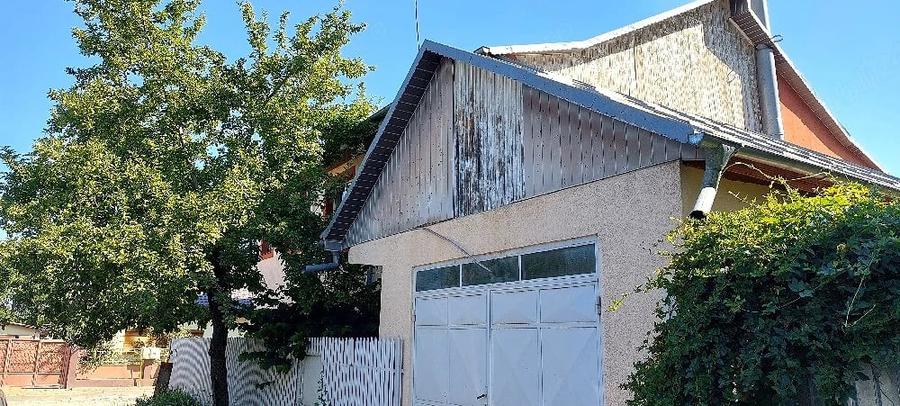 Casă cu 3 camere cu Teren 328 Mp în Central
