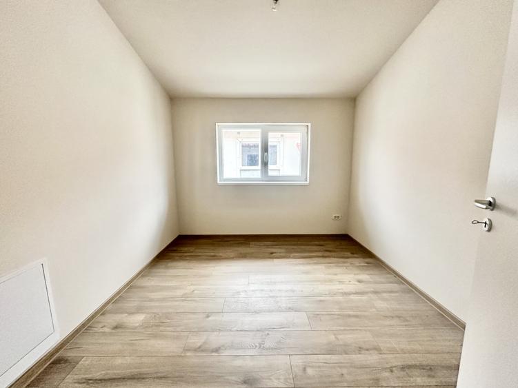 Duplex cu 4 camere cu Teren 320 Mp în Moșnița Nouă