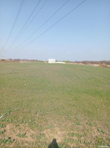 Teren de 20000 mp, în Ștefăneștii de Jos