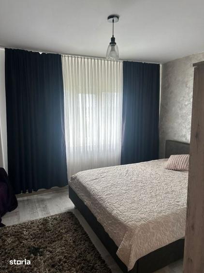 Apartament cu 3 camere decomandat în 1 Mai