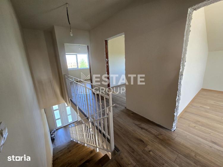 Casă cu 4 camere cu Teren 300 Mp în Tipografilor