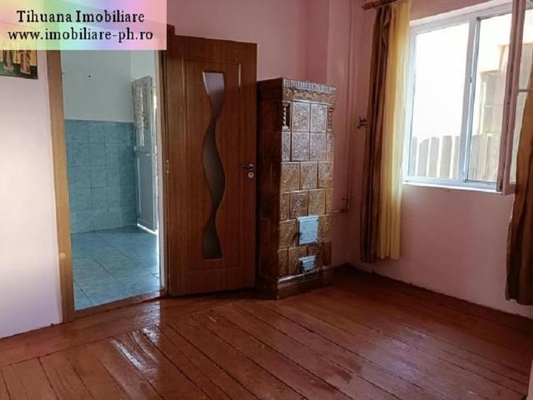 Casă individuală cu 3 camere cu Canalizare în Democrației