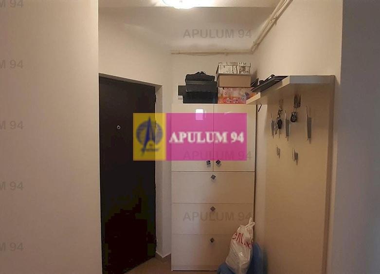 Apartament cu 2 camere decomandat, mobilat în Centrul Civic