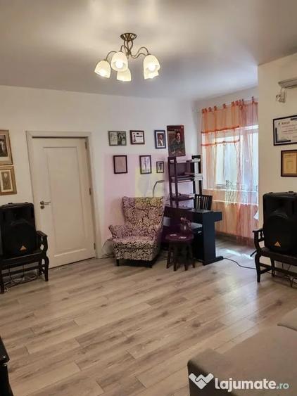 Apartament cu 2 camere decomandat în Foișorul de Foc