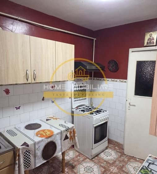 Apartament cu 3 camere semidecomandat, mobilat în Tătărași