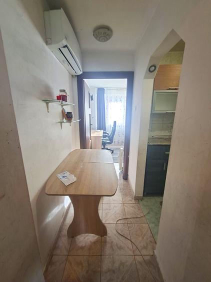 Apartament cu 2 camere decomandat în Colentina