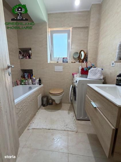 Apartament cu 2 camere decomandat în Nicolina