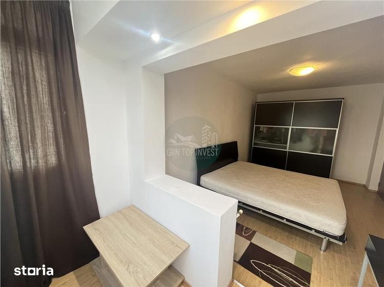 Apartament cu 3 camere decomandat în Terezian