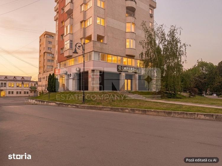 Spațiu comercial, de 120 mp, în Rădăuți