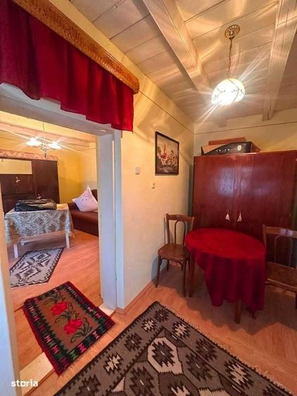 Casă cu 3 camere în Central