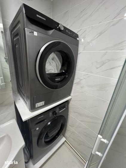 Apartament cu 3 camere în Micro 16