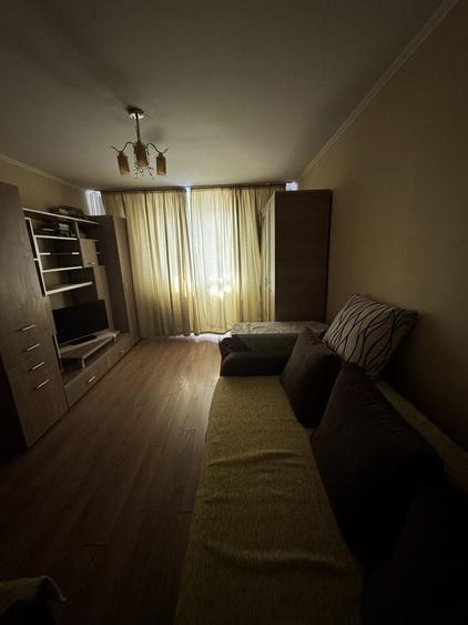 Inchiriez apartament 2 camere - 7