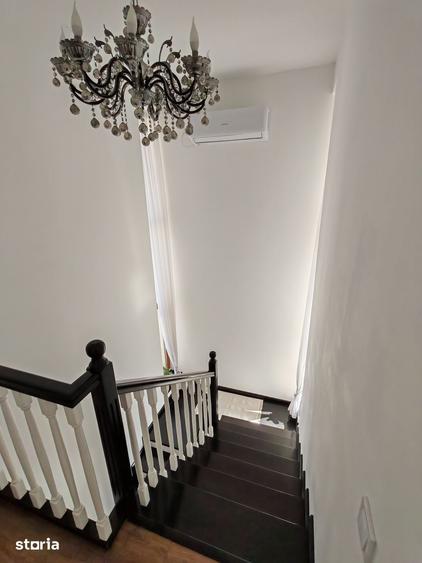 Casă cu 4 camere cu Teren 319 Mp în Rediu