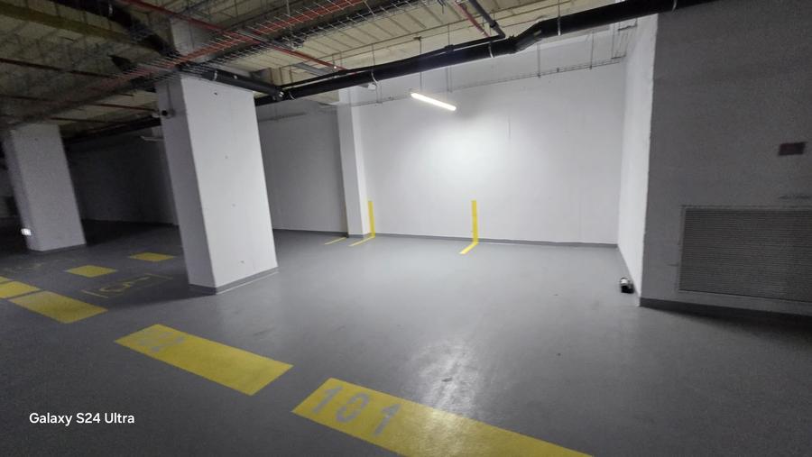 Apartament cu 3 camere decomandat în Floreasca