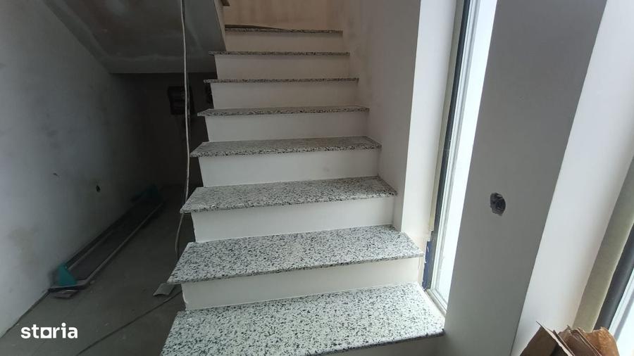 Casa 145mp utili, 450mp teren, 2 fronturi stradale, Balta Verde - 11