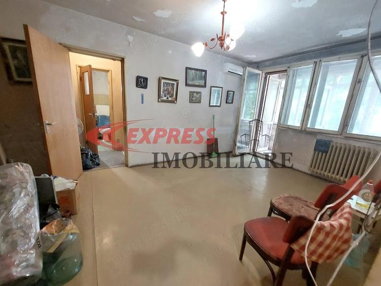 Apartament cu 2 camere decomandat în Dristor