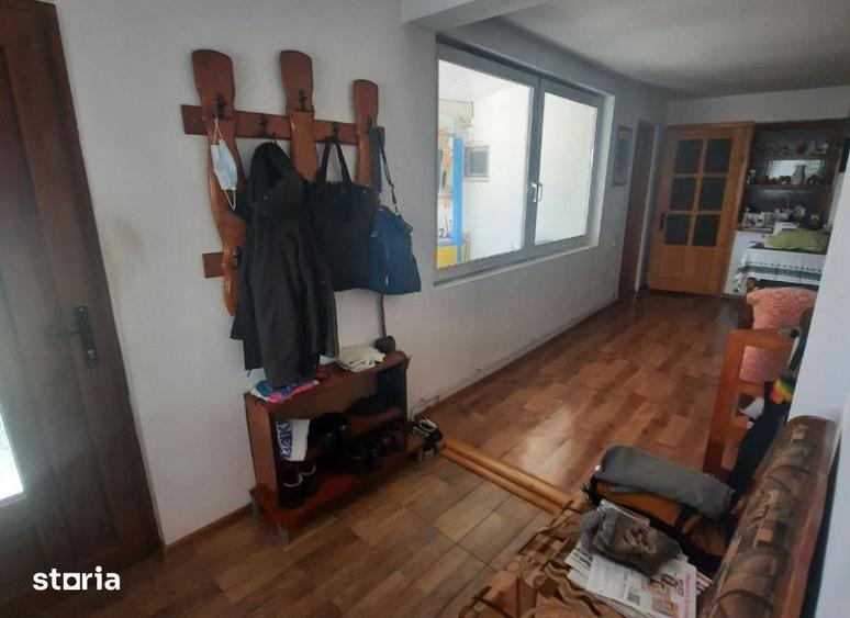 Casă cu 4 camere cu Canalizare în Gara Veche