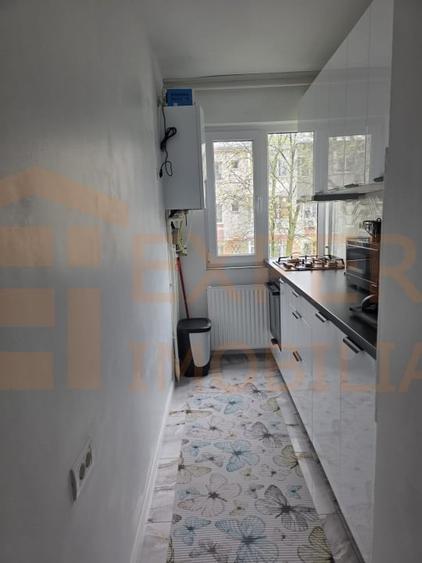 Apartament cu 2 camere semidecomandat, mobilat în Groapa