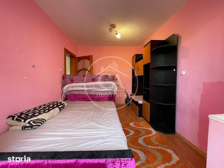 Apartament cu 3 camere decomandat în Iosia