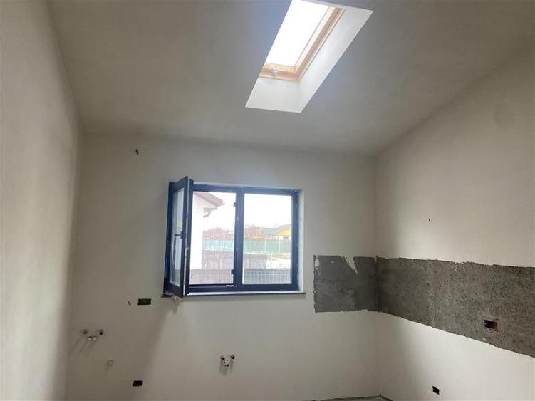 Casă individuală cu 3 camere cu Teren 501 Mp în Câmpineanca