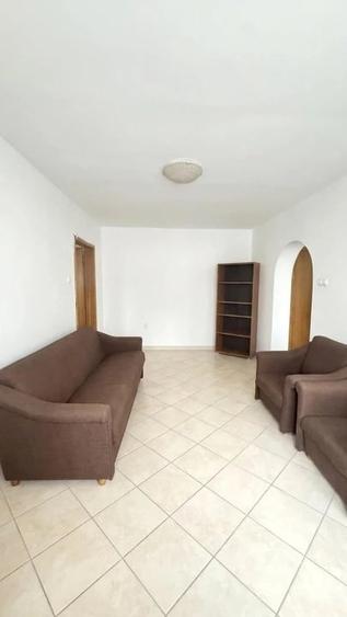Apartament cu 2 camere semidecomandat în Nord