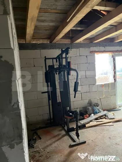 Casă cu 2 camere cu Teren 1400 Mp în Chimindia