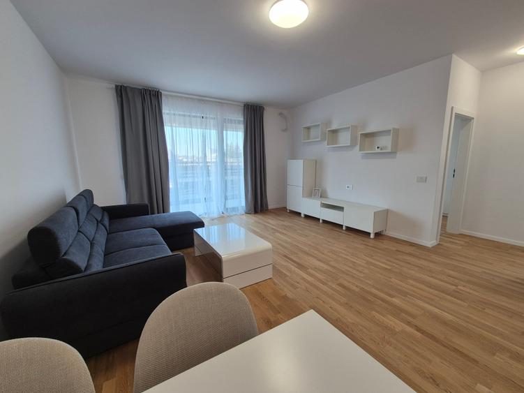 Apartament cu 2 camere semidecomandat, mobilat în Ultracentral