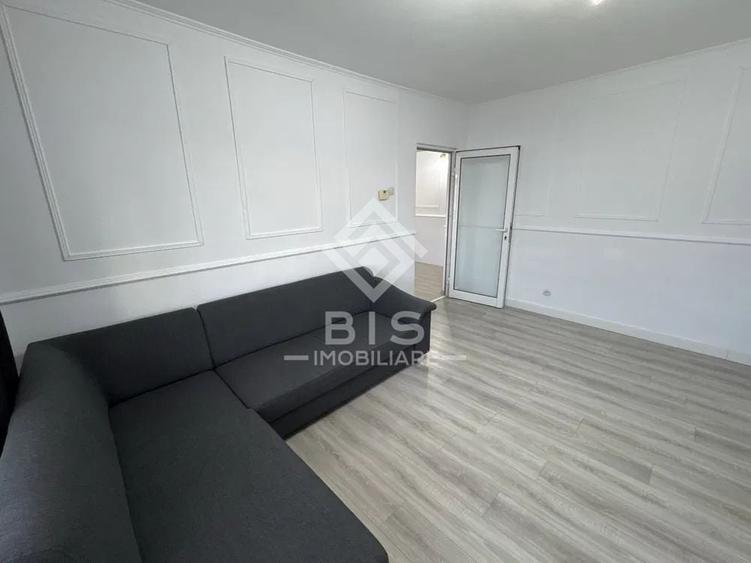 Apartament cu 2 camere decomandat, mobilat în Central