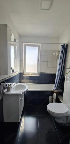 Apartament cu 3 camere decomandat în Dumbrăvița