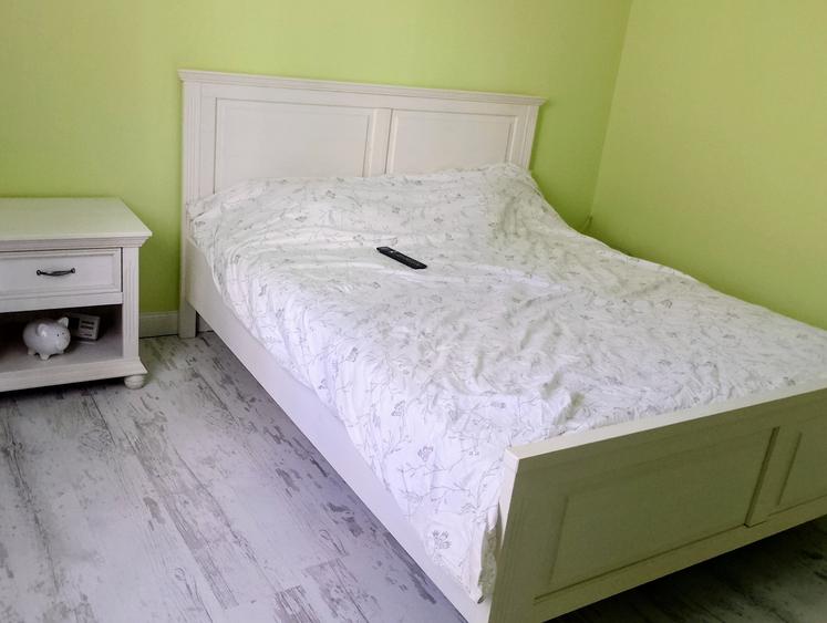 Apartament cu 3 camere în Telegrafului