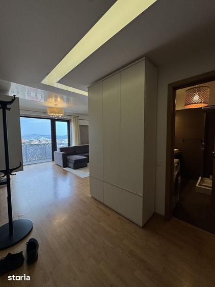 Apartament cu 3 camere în Europa