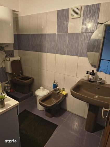Casă cu 3 camere cu Teren 400 Mp în Central