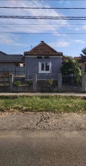 Casă cu Teren 131 Mp în Petin