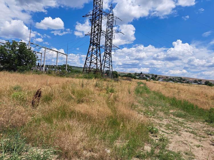 Oportunitate proiect energie: teren intravilan , langa statie electrica , pentru BATERII STOCARE ENERGIE - 3