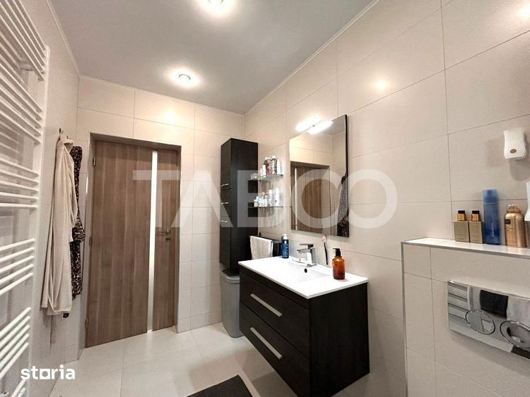 Apartament cu 3 camere decomandat, mobilat în Șelimbăr — fotografia 3