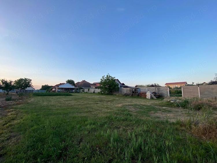 Teren de 900 mp, în Săcălaz