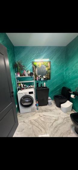 Casă cu 4 camere în Tărlungeni