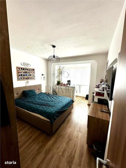 Apartament cu 4 camere decomandat în Circumvalațiunii