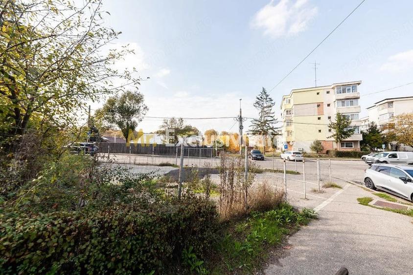 Teren de 352 mp, în Găvana