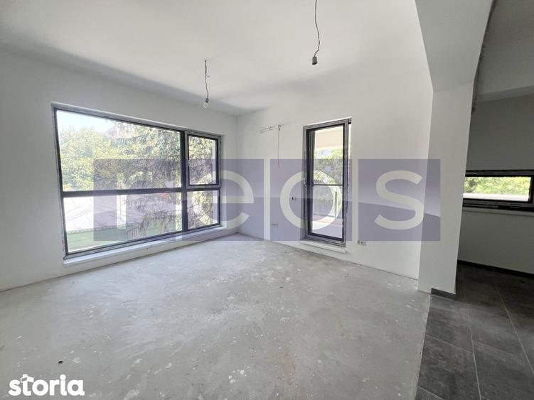 Apartament cu 2 camere decomandat în Crângași