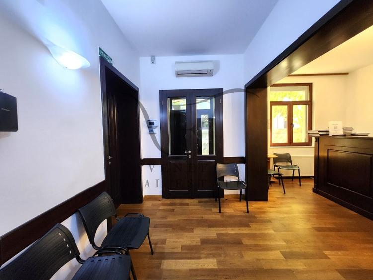 Vila 8 camere 3 bucatarii 3 bai terasa, 281 mp Barbu Vacarescu Stefan cel Mare  - 4