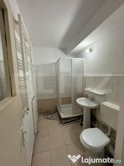 Garsonieră în Micro 15