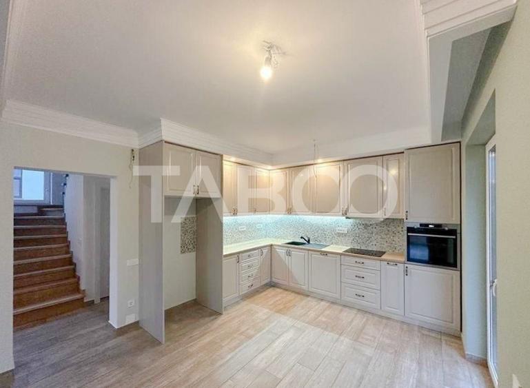 Duplex cu 5 camere cu Canalizare în Borhanci