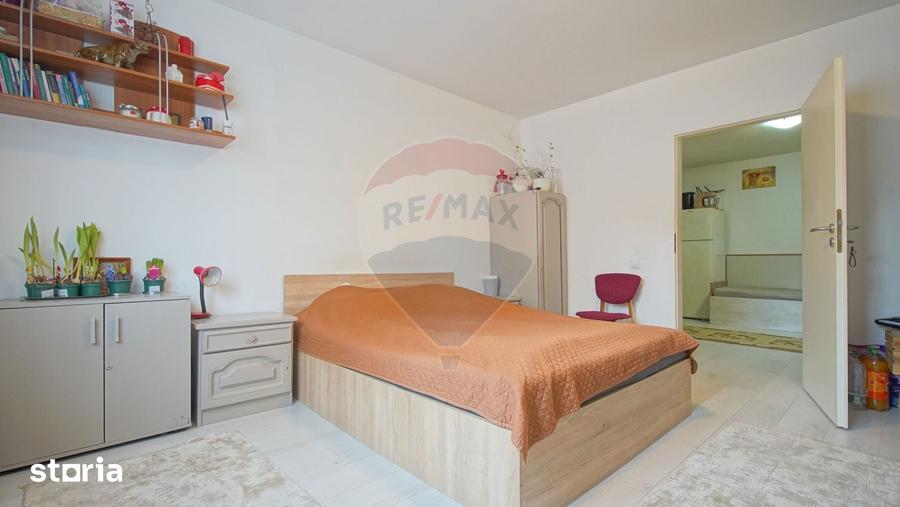 Casă cu 3 camere cu Teren 302 Mp în Bartolomeu