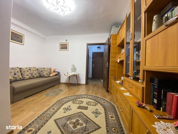 Garsonieră în Noua